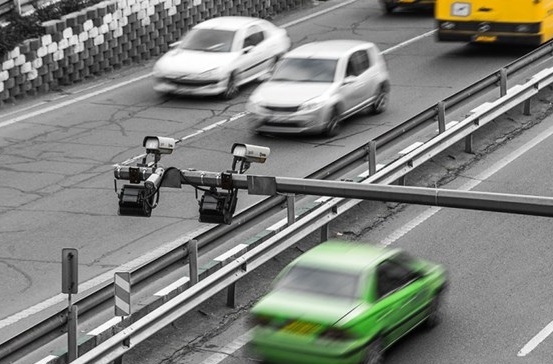 چه دوربین هایی جهت کنترل ترافیک مناسب هستند؟